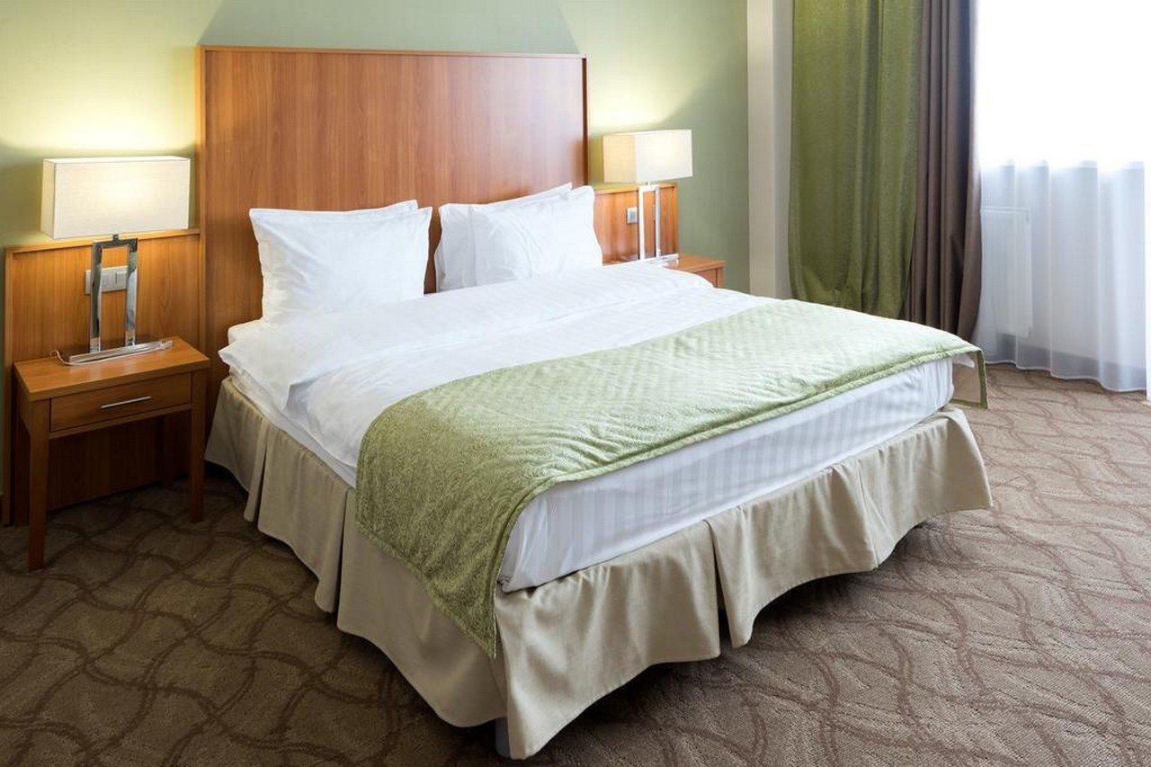 Hotel Duman Astana Buitenkant foto