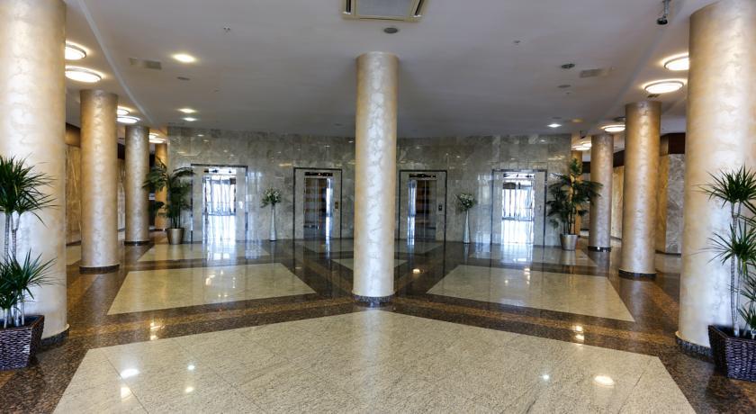 Hotel Duman Astana Buitenkant foto